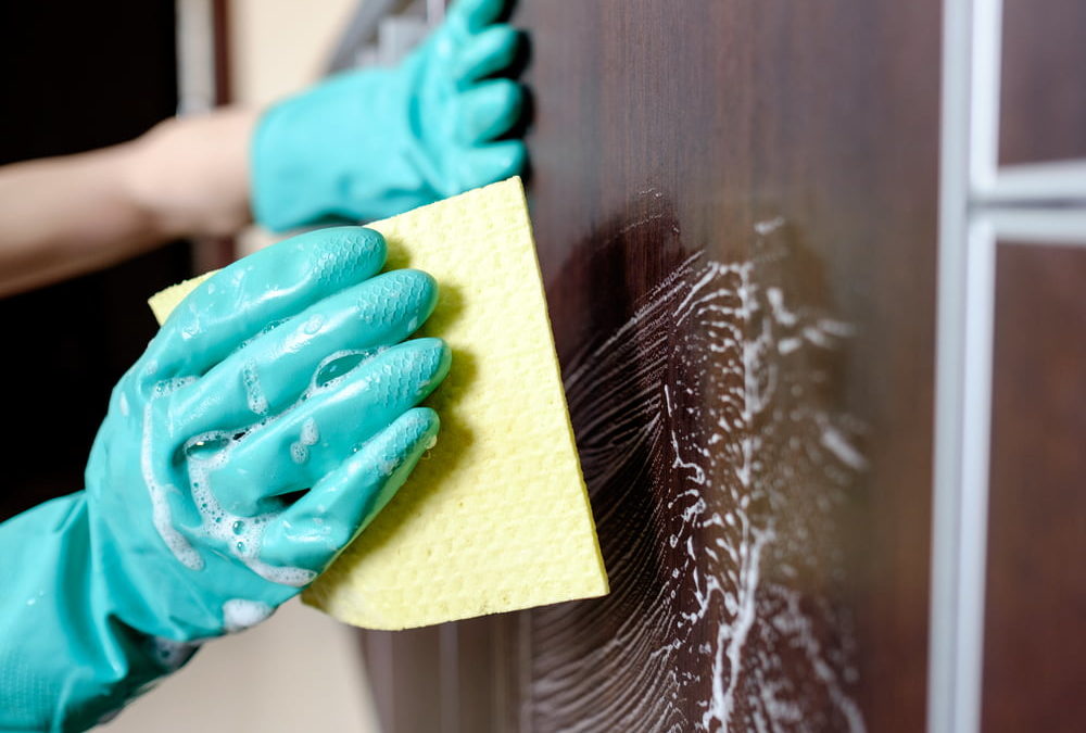 How to clean wooden furniture